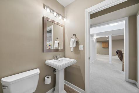 2442 Bird Lane Batavia IL 60510