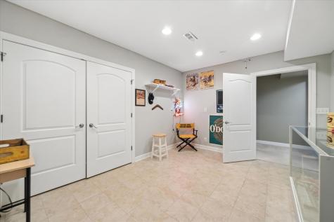 2442 Bird Lane Batavia IL 60510