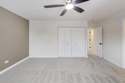 123 Kainer Avenue Barrington IL 60010