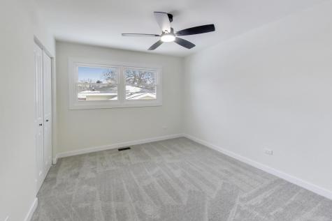 123 Kainer Avenue Barrington IL 60010
