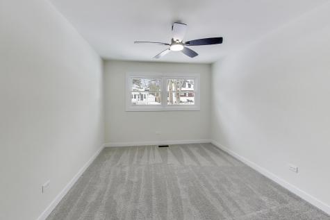 123 Kainer Avenue Barrington IL 60010