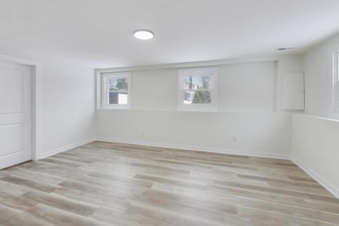 123 Kainer Avenue Barrington IL 60010