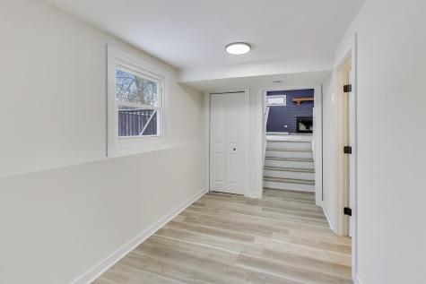 123 Kainer Avenue Barrington IL 60010
