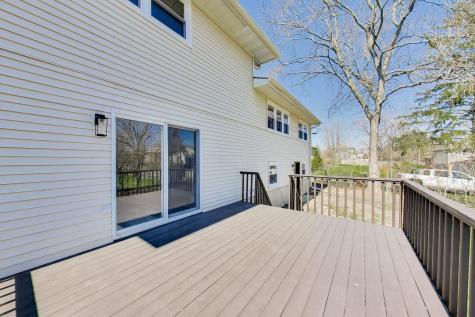 123 Kainer Avenue Barrington IL 60010