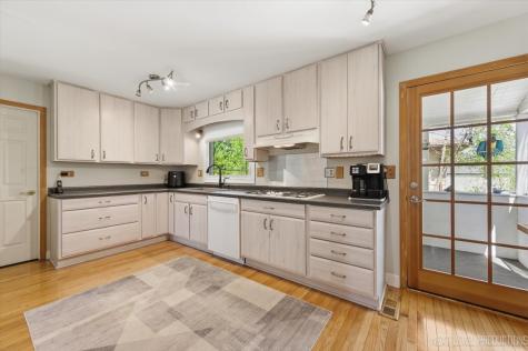 27W300 Williams Street Winfield IL 60190