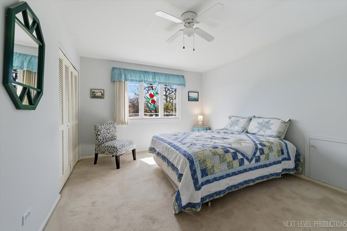 27W300 Williams Street Winfield IL 60190