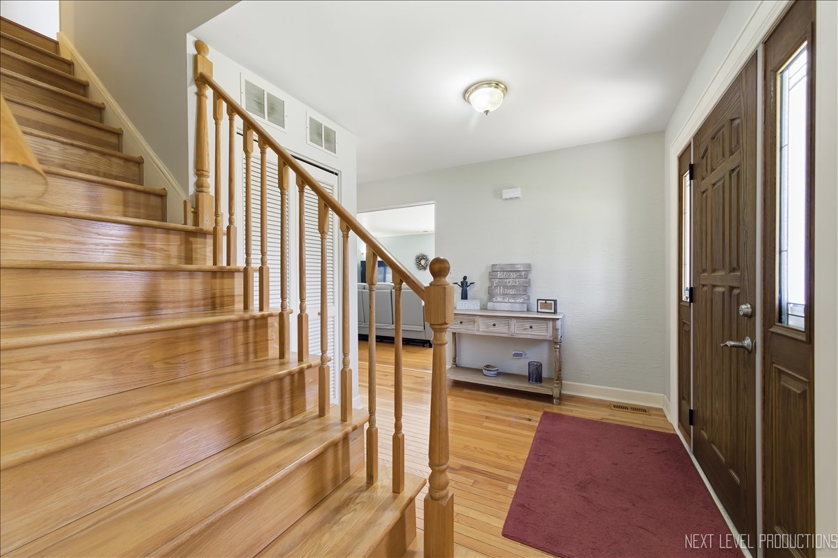 27W300 Williams Street Winfield IL 60190
