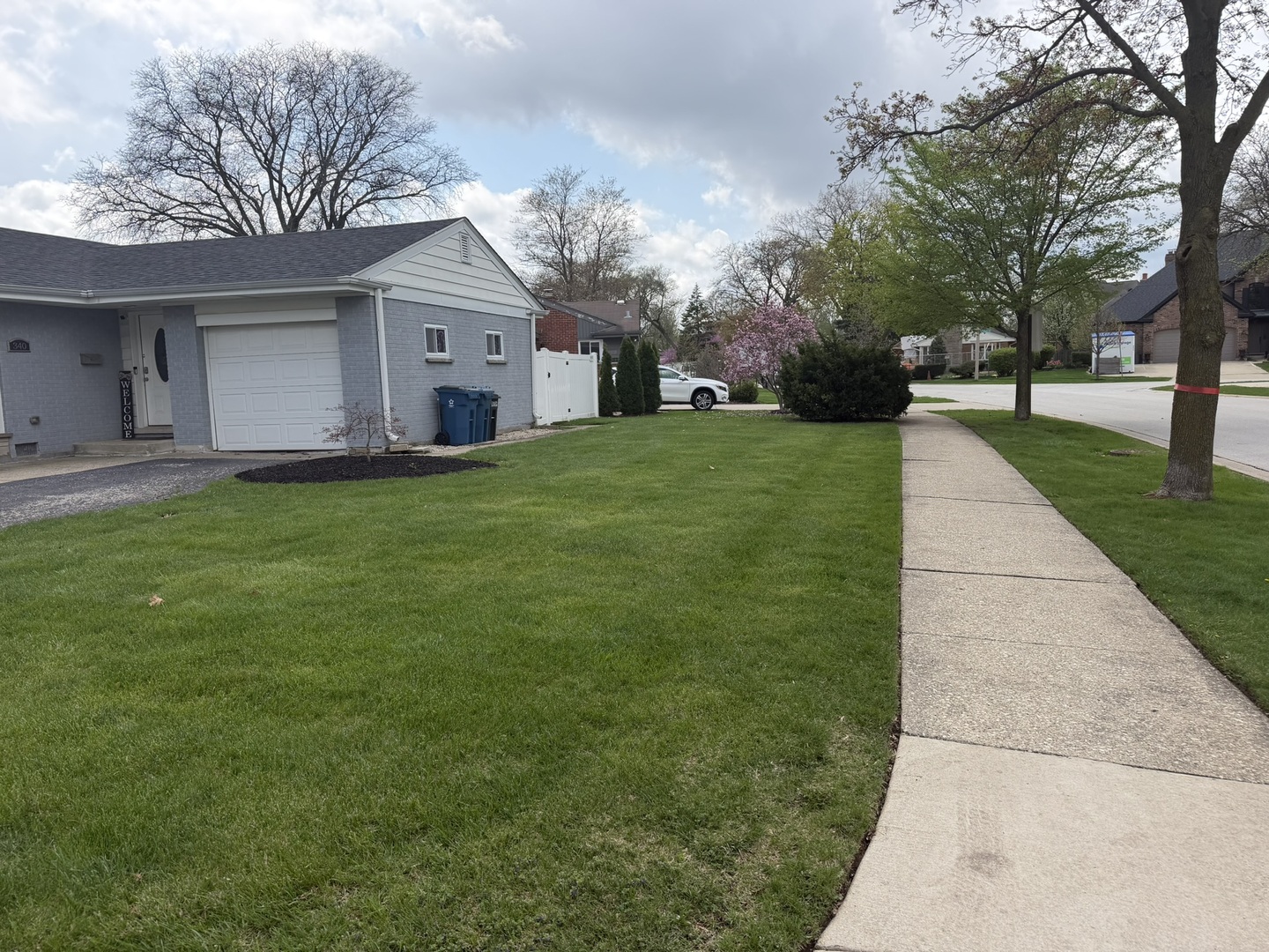 340 East Huntington Lane Elmhurst IL 60126