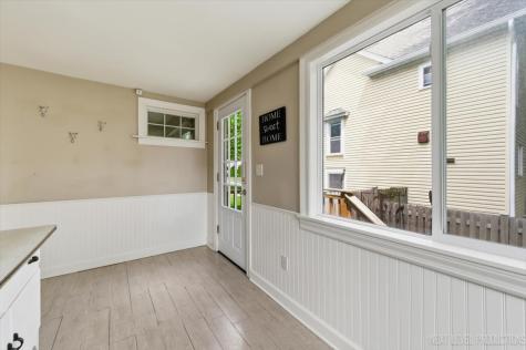 722 Garfield Avenue Aurora IL 60506