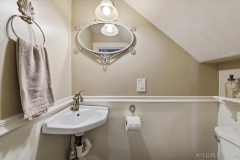 722 Garfield Avenue Aurora IL 60506