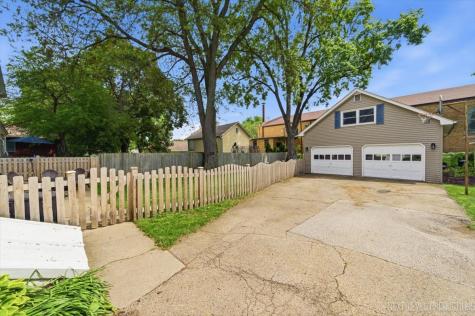 722 Garfield Avenue Aurora IL 60506