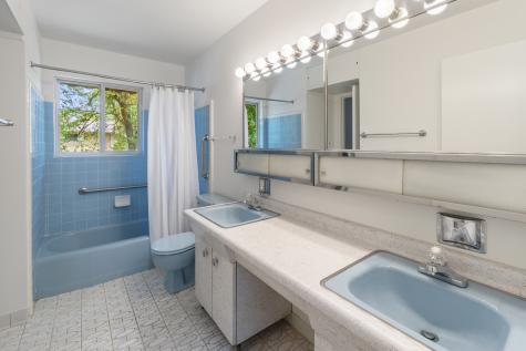 251 North Boynton Drive Palatine IL 60074