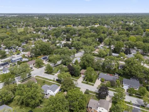 251 North Boynton Drive Palatine IL 60074