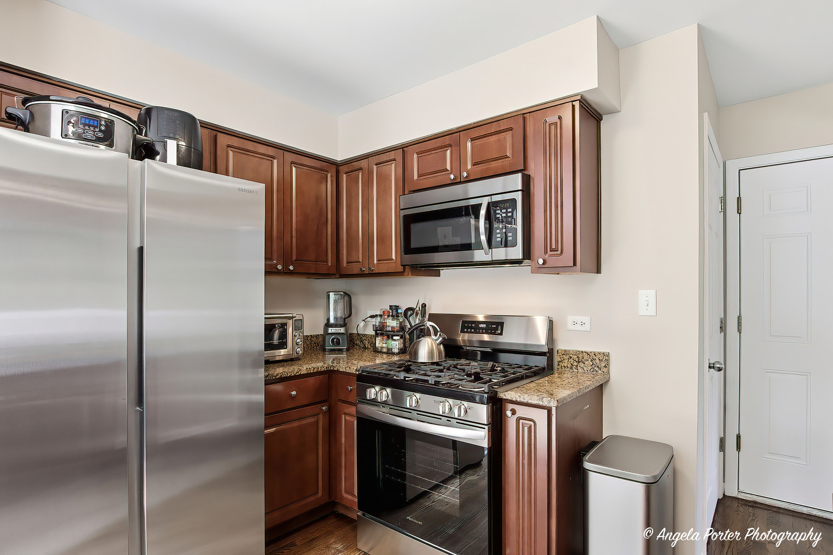 615 Highland Avenue Antioch IL 60002