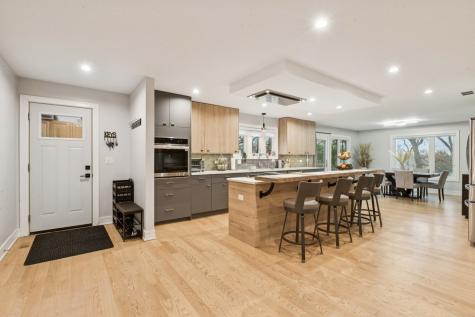 306 Woodlock Street Ingleside IL 60041