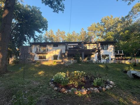 306 Woodlock Street Ingleside IL 60041