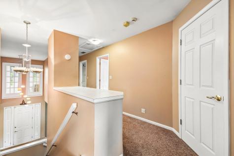 2421 Chambourd Drive Buffalo Grove IL 60089