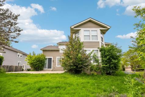 2421 Chambourd Drive Buffalo Grove IL 60089