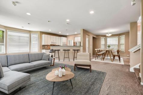 2421 Chambourd Drive Buffalo Grove IL 60089