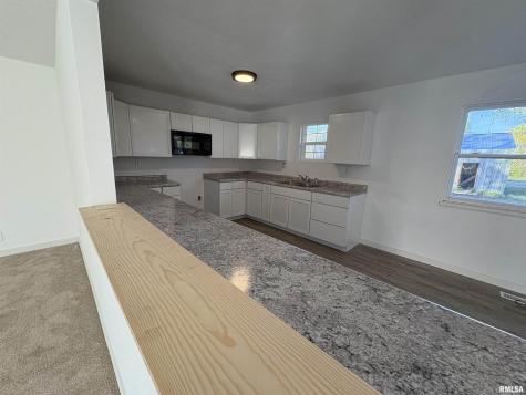 3305 Selmaville Road Salem IL 62881
