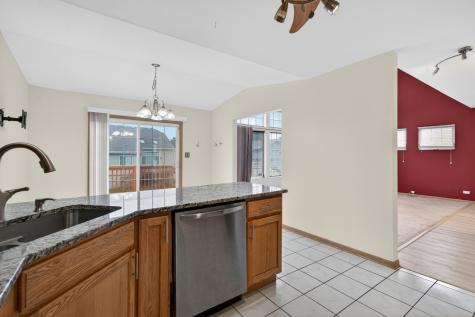 2520 Cedar Glen Drive N Lynwood IL 60411