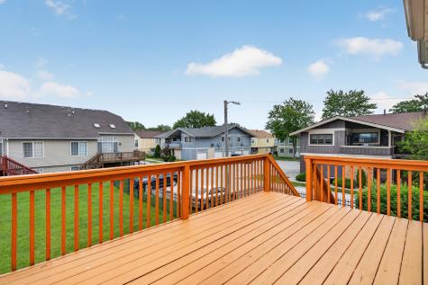 2520 Cedar Glen Drive N Lynwood IL 60411