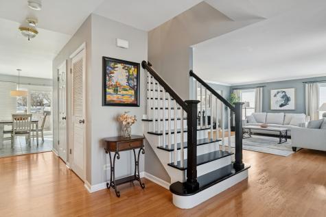 4210 North Walnut Avenue Arlington Heights IL 60004