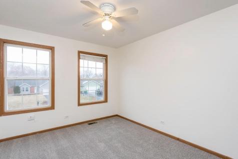 38429 North Creek Court Beach Park IL 60087