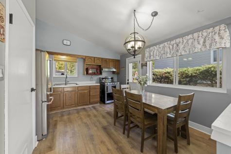 65 North Glenview Avenue Lombard IL 60148