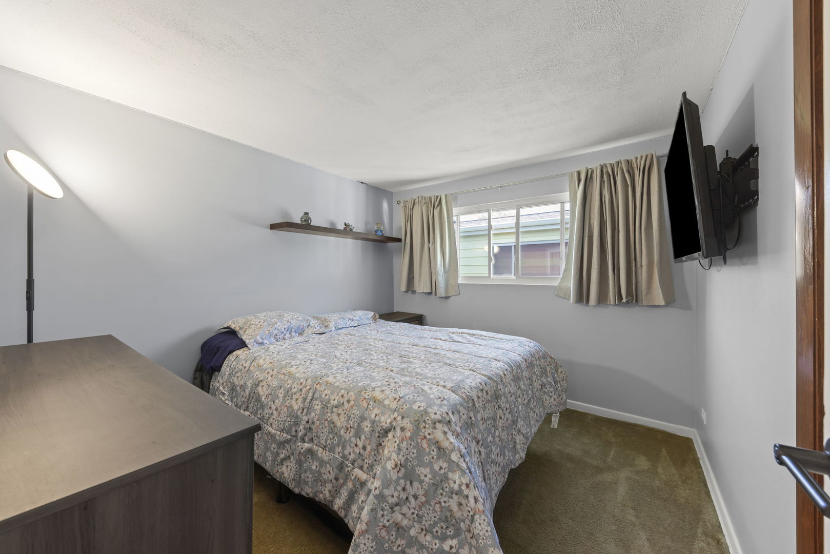 65 North Glenview Avenue Lombard IL 60148
