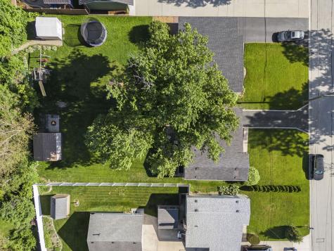 65 North Glenview Avenue Lombard IL 60148