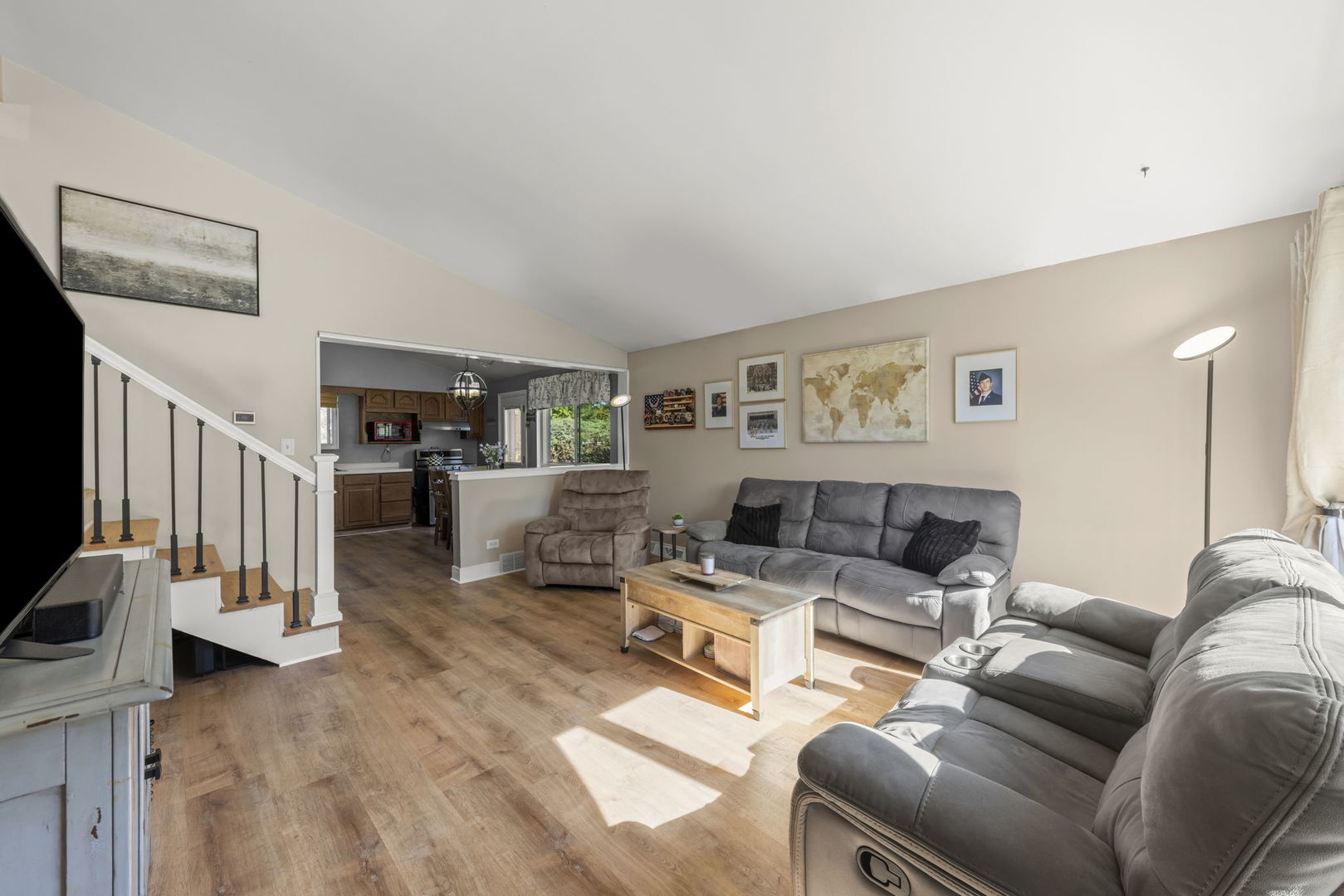 65 North Glenview Avenue Lombard IL 60148