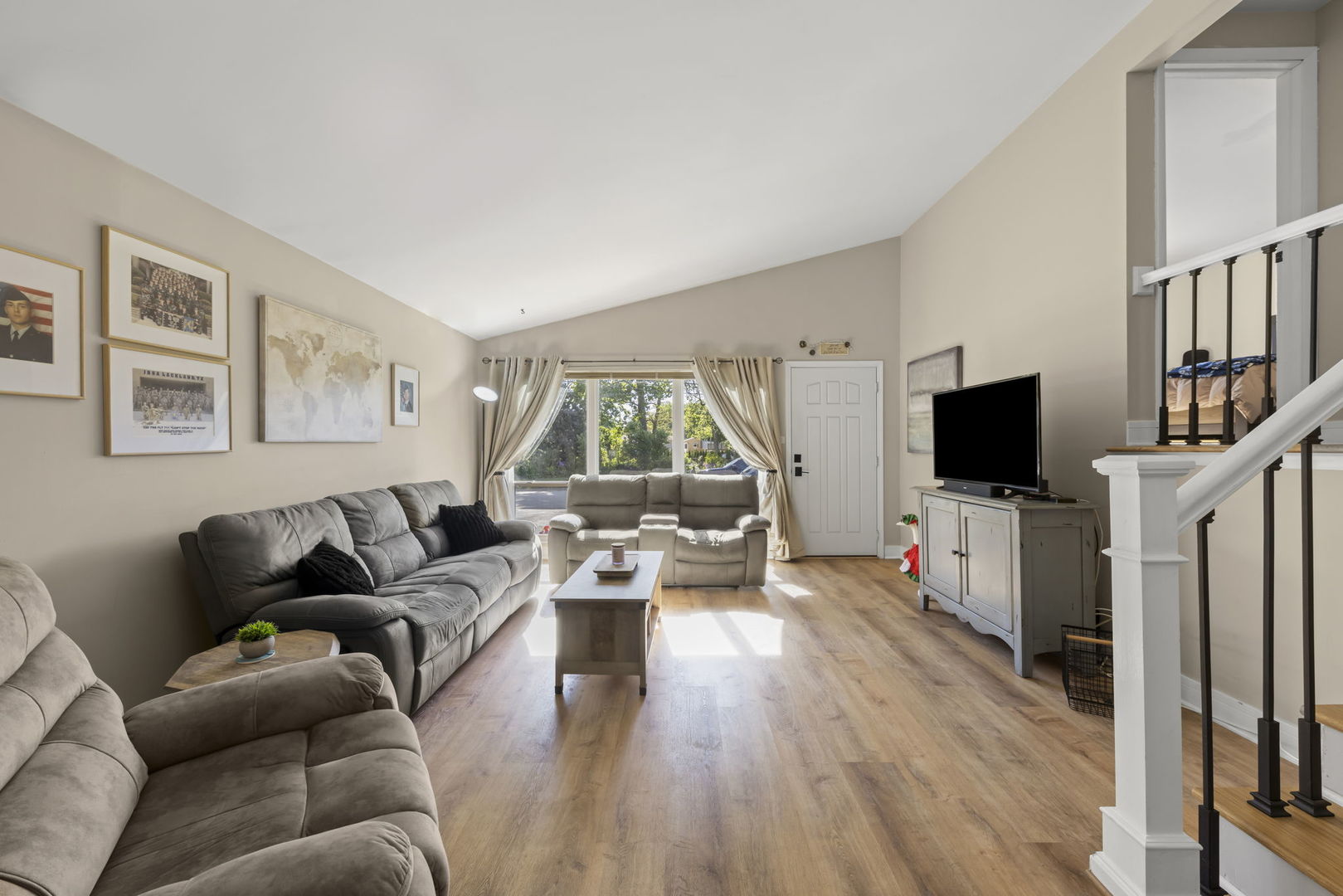 65 North Glenview Avenue Lombard IL 60148