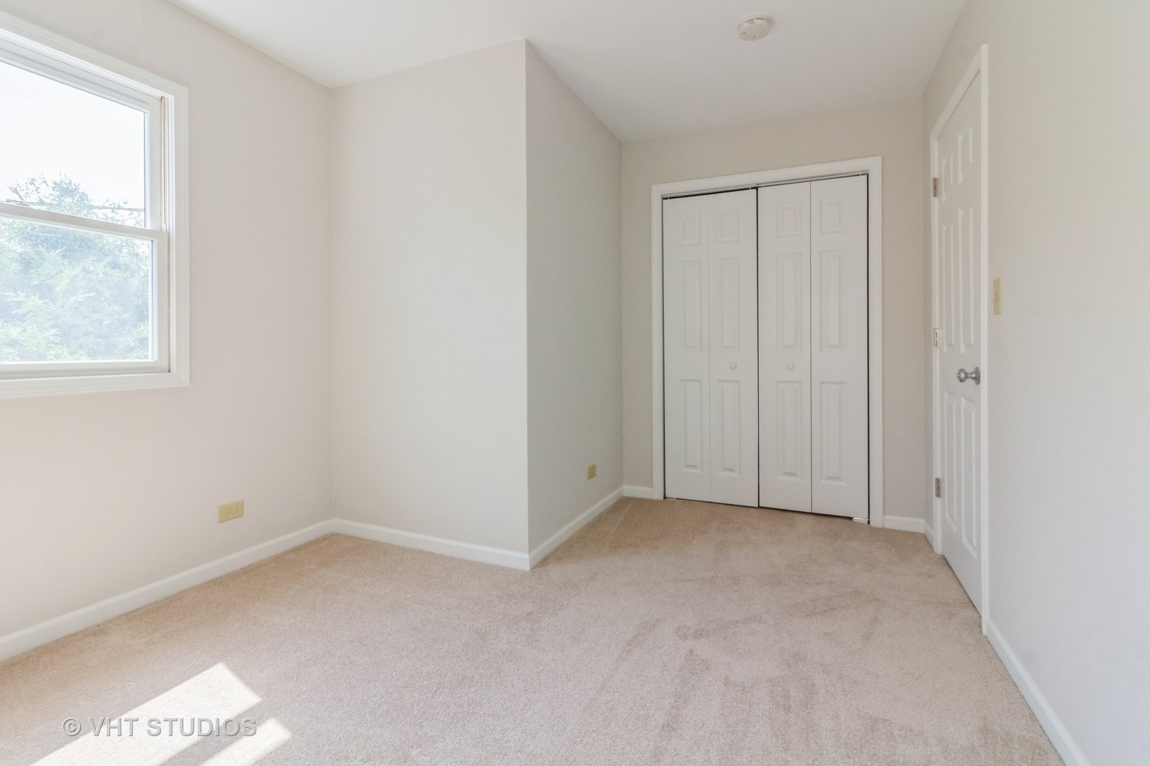 915 East Chicago Avenue Naperville IL 60540