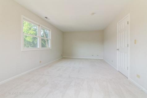 915 East Chicago Avenue Naperville IL 60540
