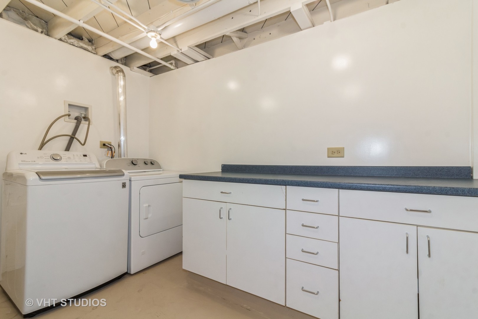 915 East Chicago Avenue Naperville IL 60540