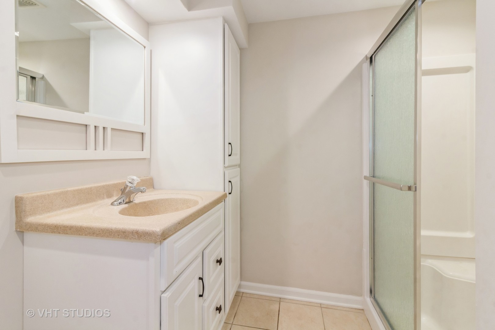 915 East Chicago Avenue Naperville IL 60540