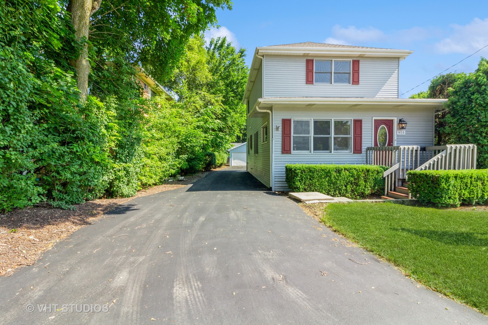 915 East Chicago Avenue Naperville IL 60540