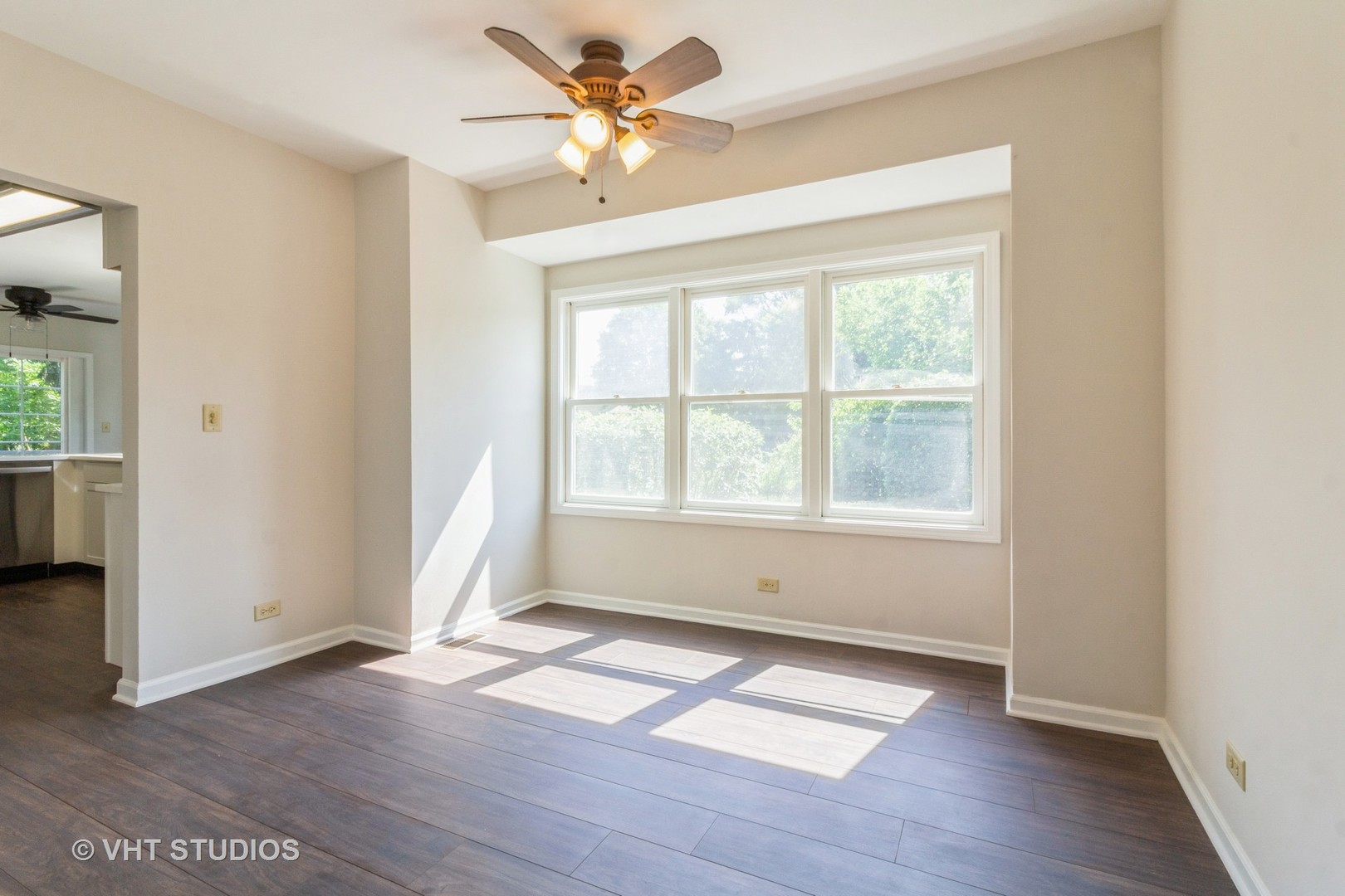 915 East Chicago Avenue Naperville IL 60540