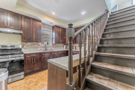 1333 Willow Avenue Des Plaines IL 60016