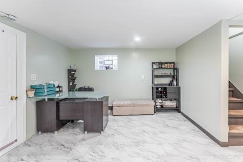1333 Willow Avenue Des Plaines IL 60016