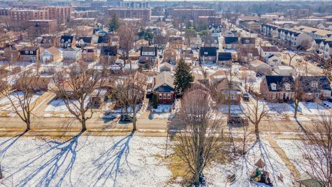 1333 Willow Avenue Des Plaines IL 60016
