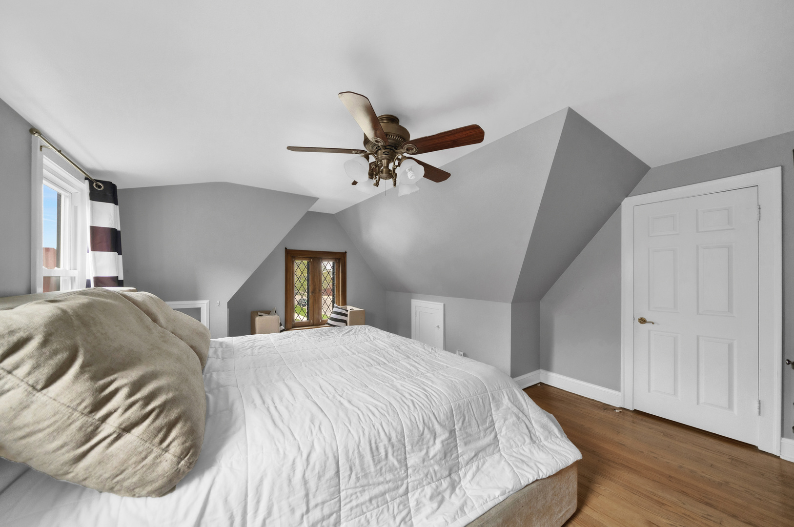 3359 North Oak Park Avenue Chicago IL 60634