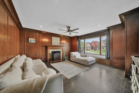 3359 North Oak Park Avenue Chicago IL 60634