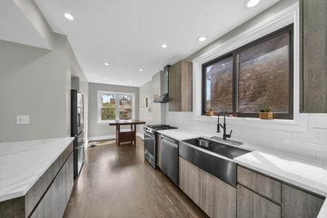 3359 North Oak Park Avenue Chicago IL 60634