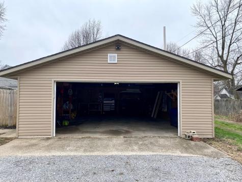 721 North 17th Street Herrin IL 62848
