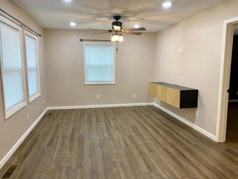 721 North 17th Street Herrin IL 62848
