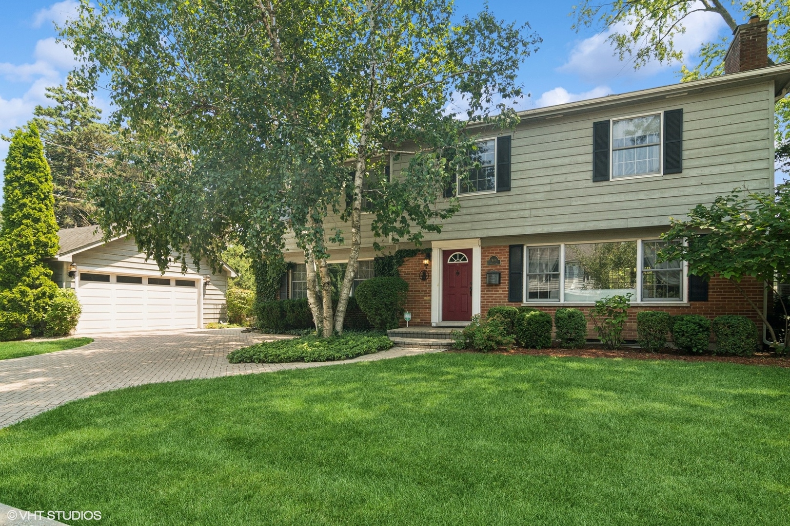 401 South Carlyle Place Arlington Heights IL 60004