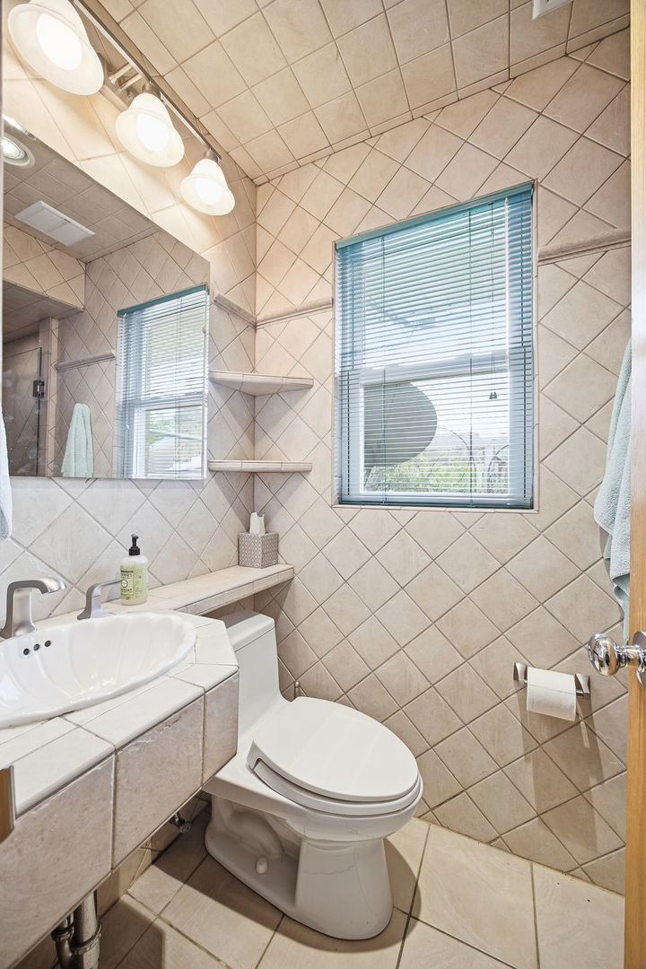 1758 North Natoma Avenue Chicago IL 60707