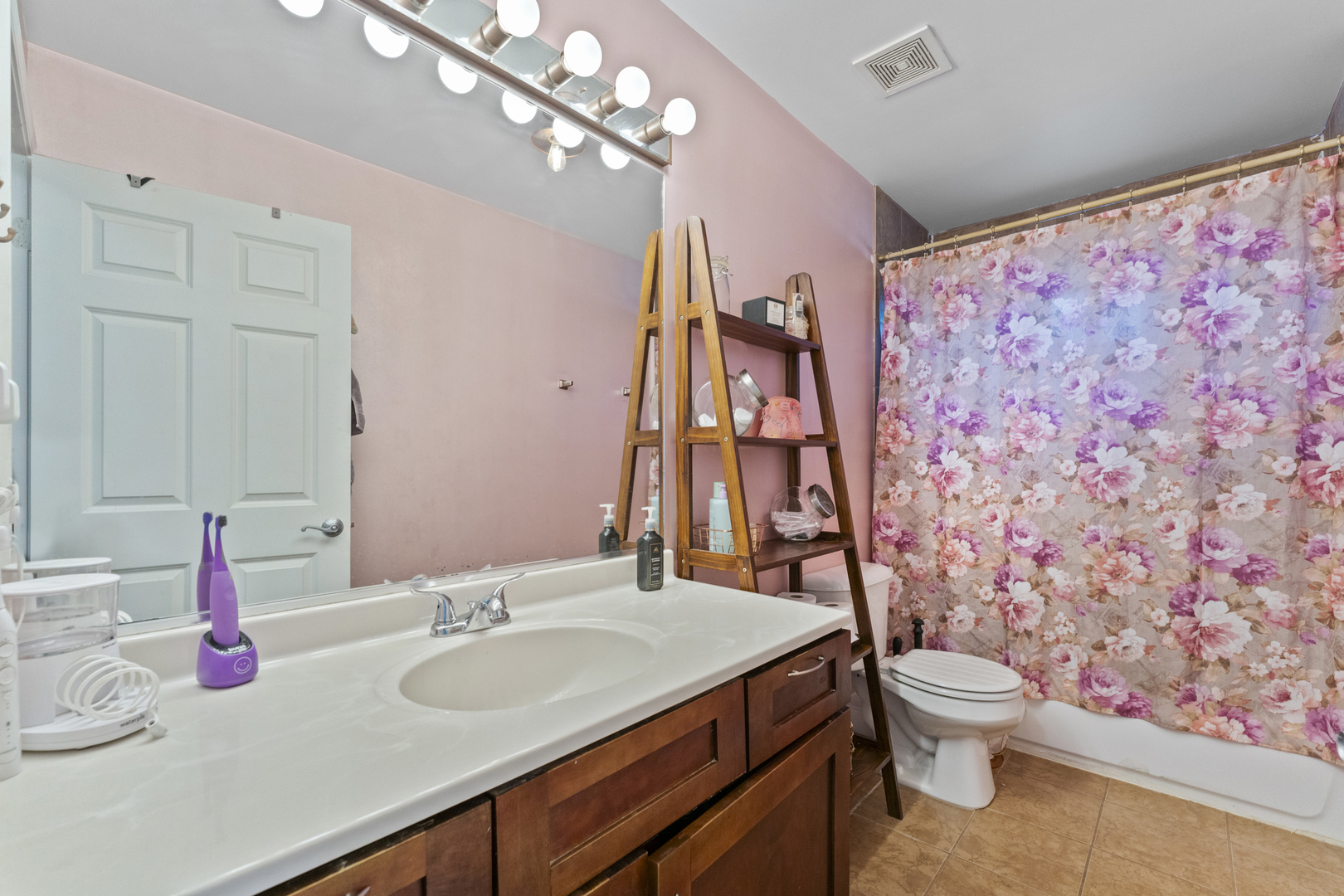 4408 West Cortez Street Chicago IL 60651